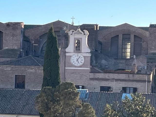 Camera X2 Con Splendida Vista Sulle Terme Di Diocleziano E Sul Chiostro Di Michelangelo Roma Exterior foto